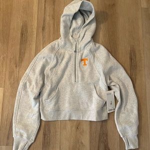 BNWT Lululemon Scuba Hoodie Tennessee Volunteers, Vols in gray